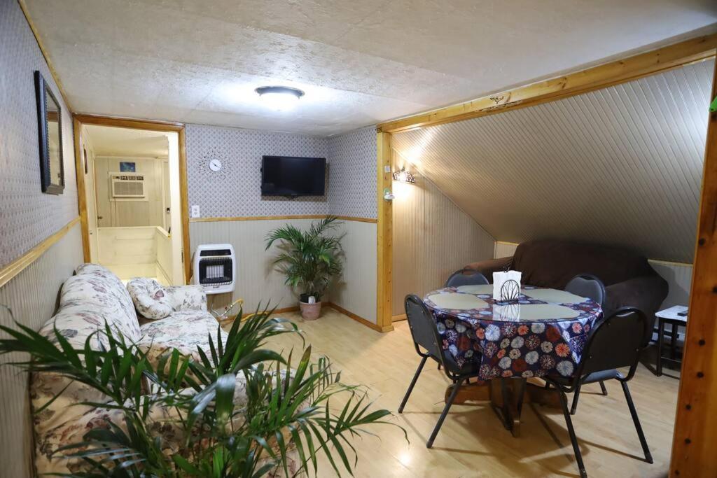 3-Bedroom Apt. Ideal Location Near New River Gorge Fayetteville Exterior foto